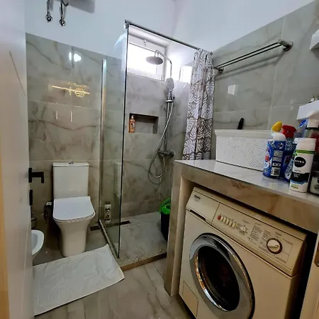 Apartamento Vavla Apartament *